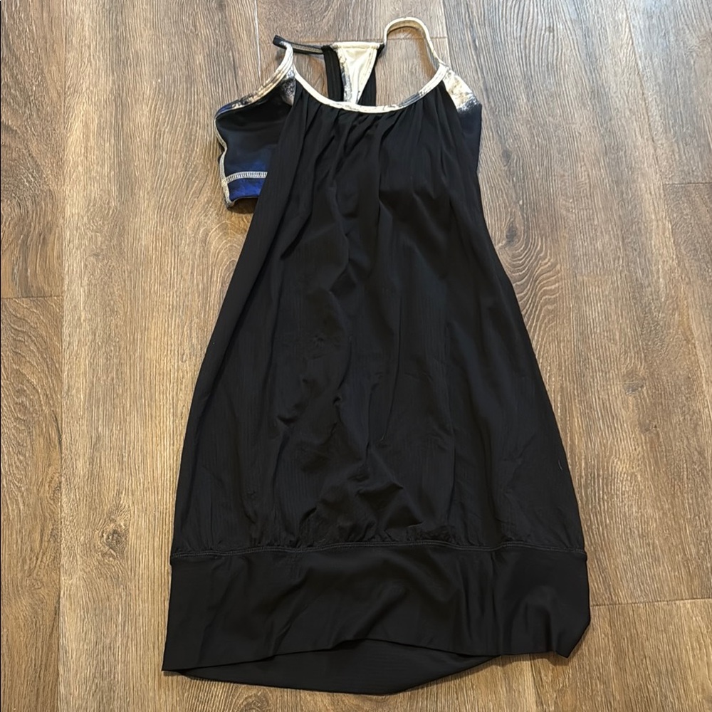 Lululemon Athletica Blue and Black Sports Bra Top